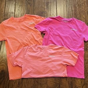 Magellan Outdoors T-shirts Size Small/med. Set Of 3.